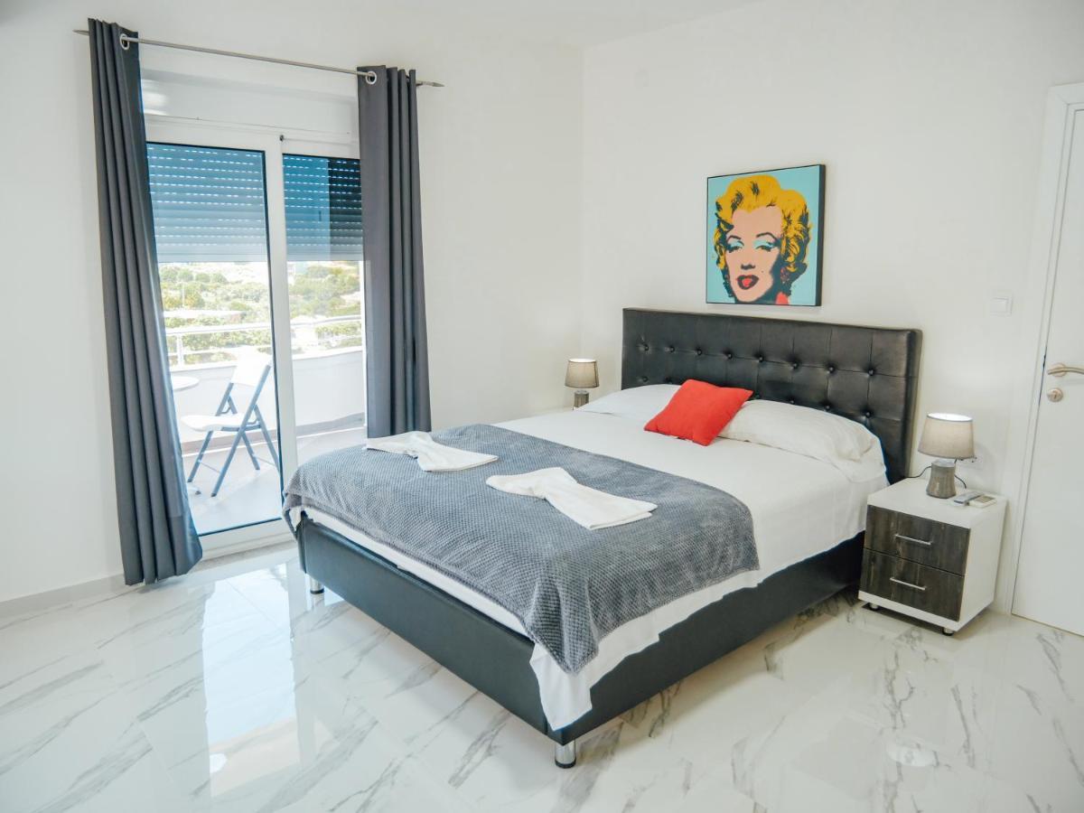 Apartments Gjenashaj 울친 외부 사진