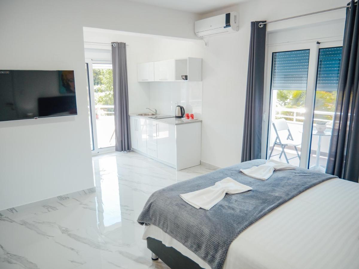 Apartments Gjenashaj 울친 외부 사진