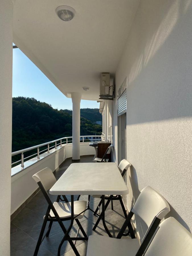 Apartments Gjenashaj 울친 외부 사진